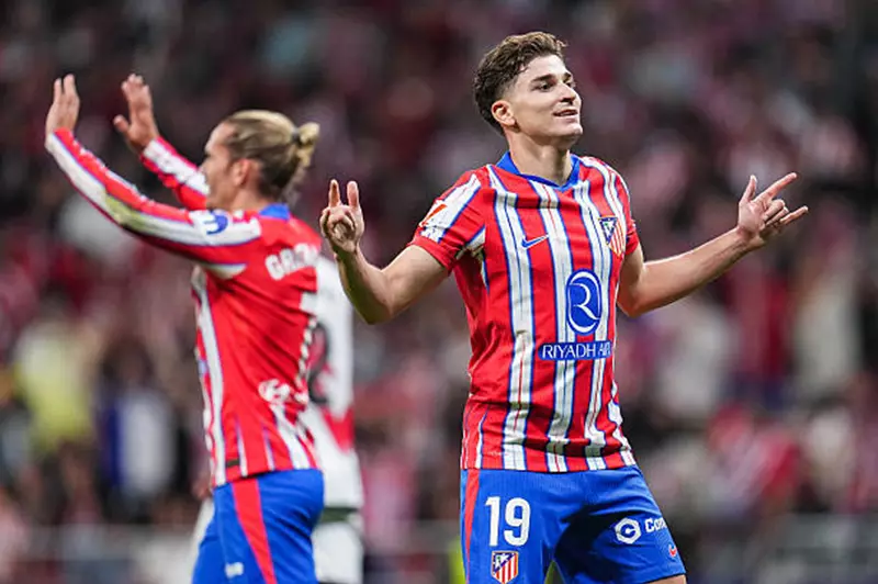 أتلتيكو مدريد يثبّت دعائمه حول ألفاريز قبيل منافسات كأس العالم للأندية