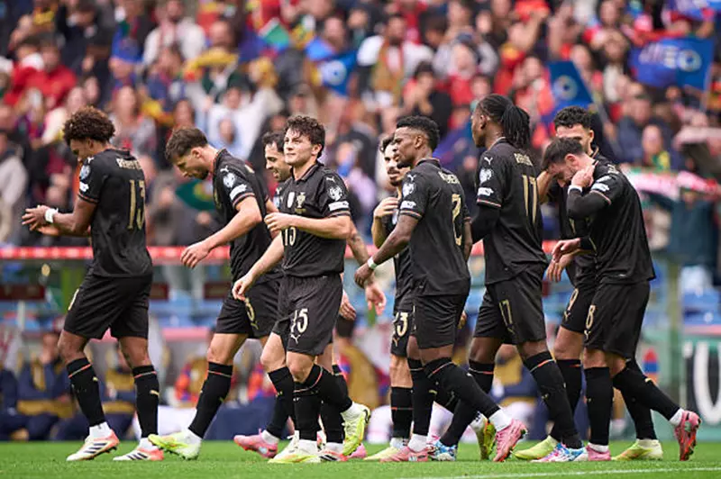 البرتغال تتأهل إلى كأس العالم 2026 وإيرلندا إلى الملحق