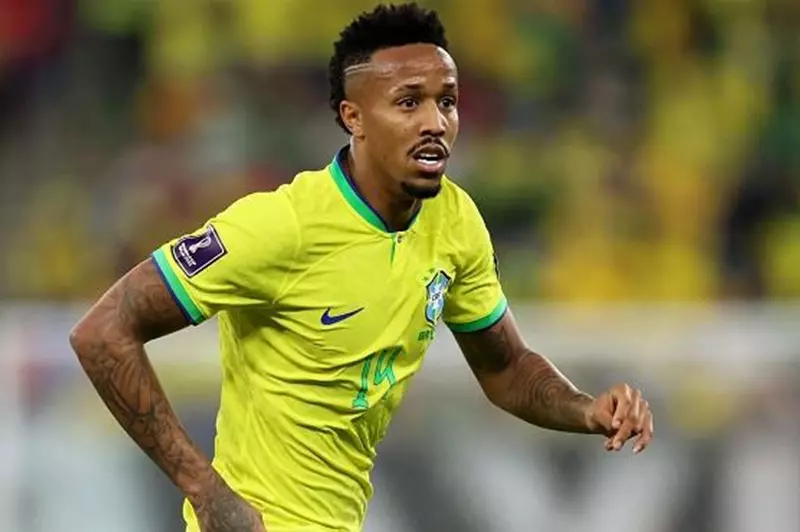 سيجري فحصًا.. تقرير: إصابة ميليتاو بعيدة عن الركبة